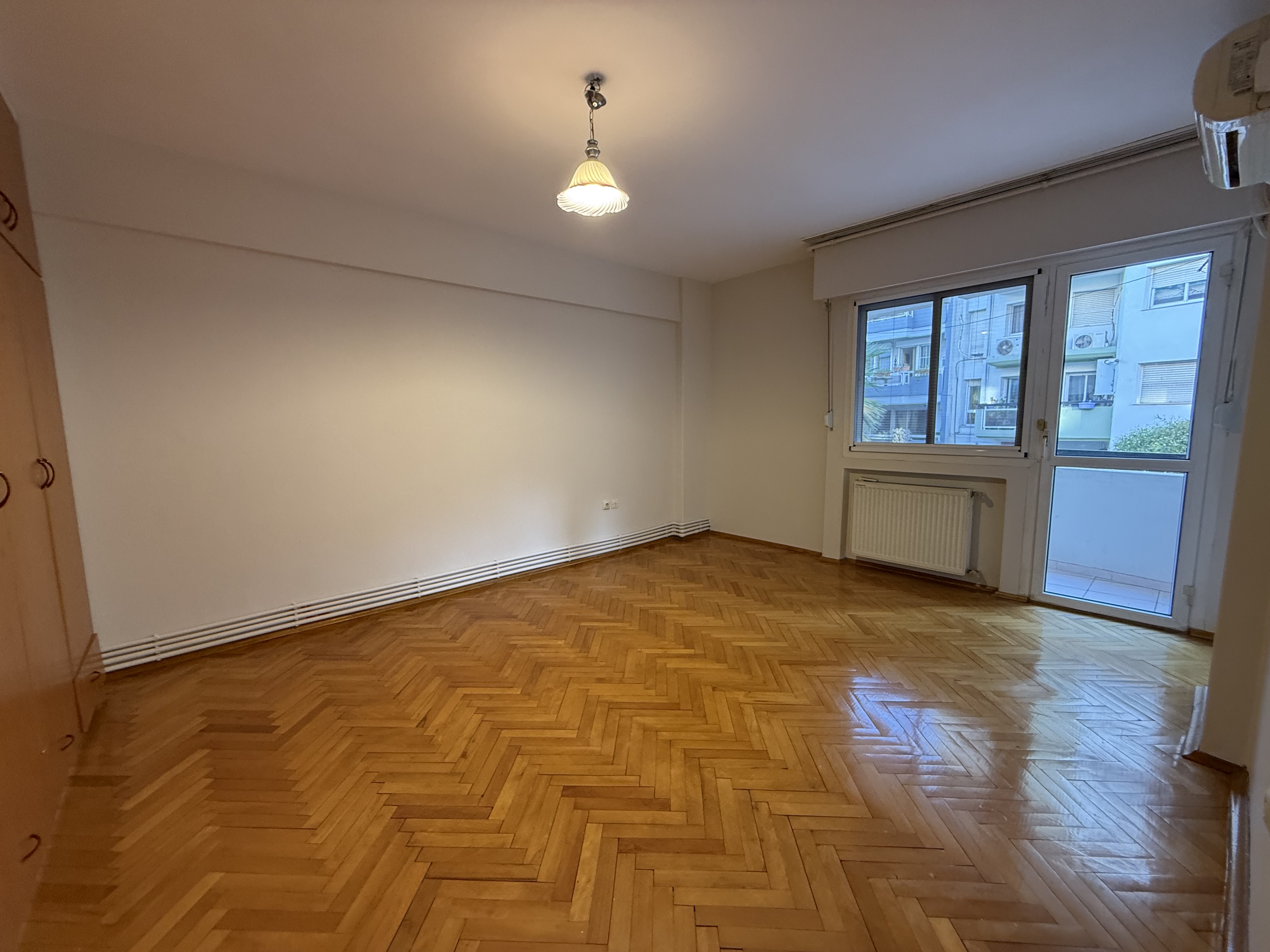 Güzelyalı 40 sok.da Otoparklı Asansörlü Bakımlı Kiralık 3+1 fotoğraf 9