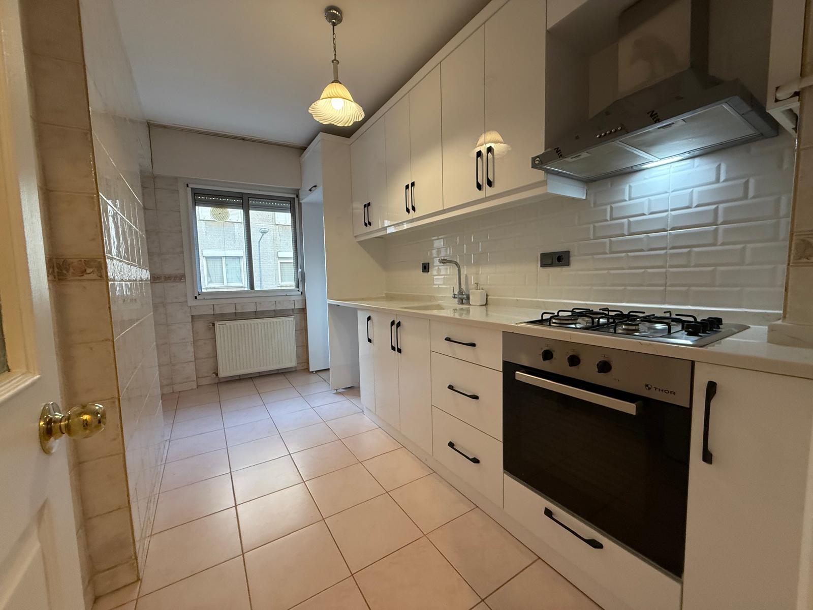 Güzelyalı 40 sok.da Otoparklı Asansörlü Bakımlı Kiralık 3+1 fotoğraf 17