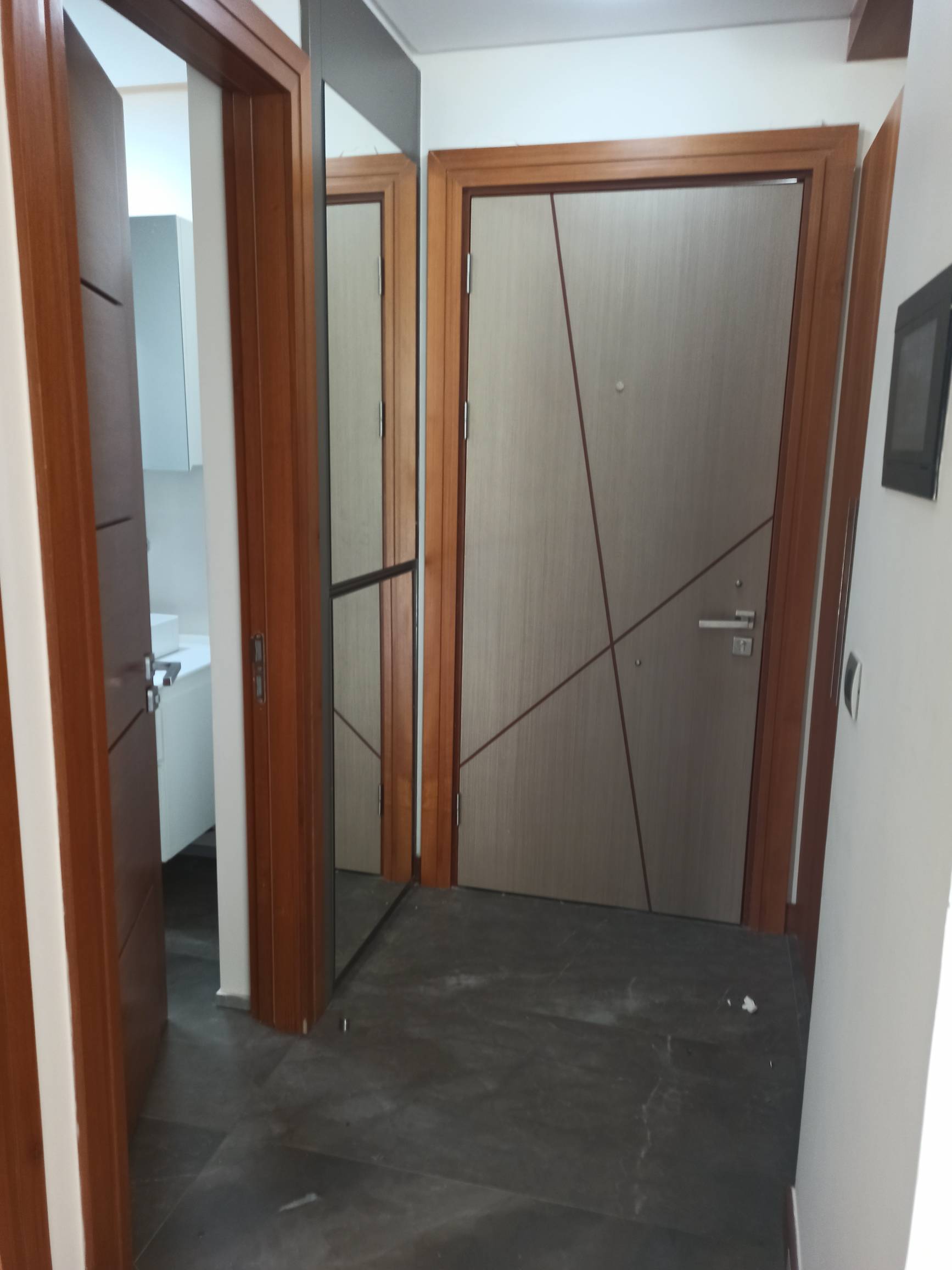 Narlıdere Asma Bahçelerde Kapalı Balkonlu Kiralık 1+1 Daire fotoğraf 17