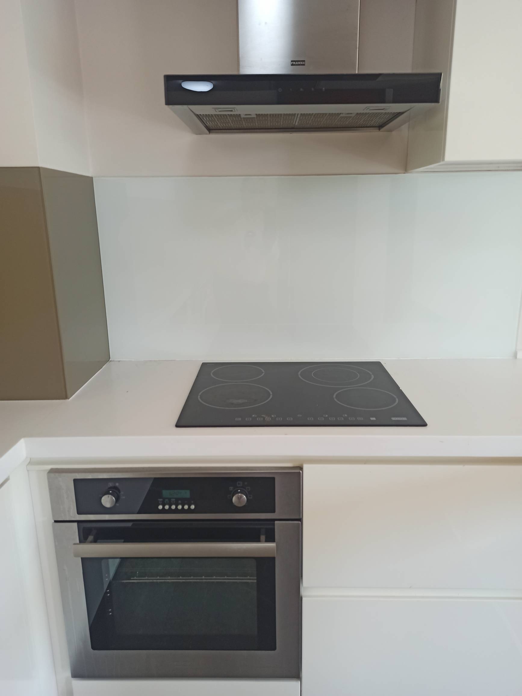 Narlıdere Asma Bahçelerde Kapalı Balkonlu Kiralık 1+1 Daire fotoğraf 19