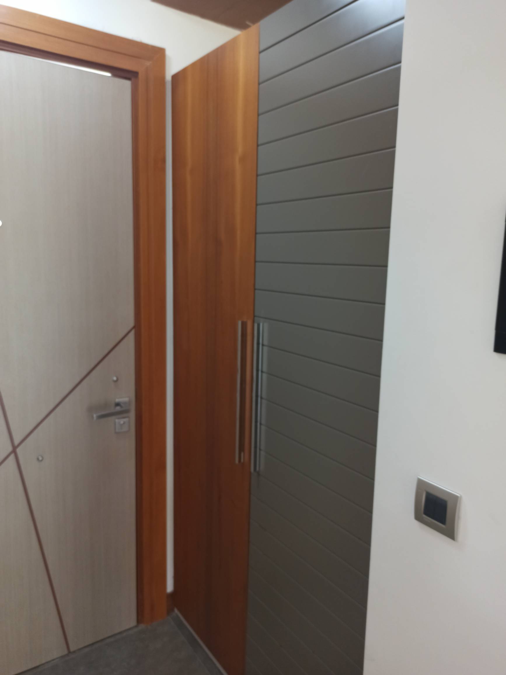 Narlıdere Asma Bahçelerde Kapalı Balkonlu Kiralık 1+1 Daire fotoğraf 15