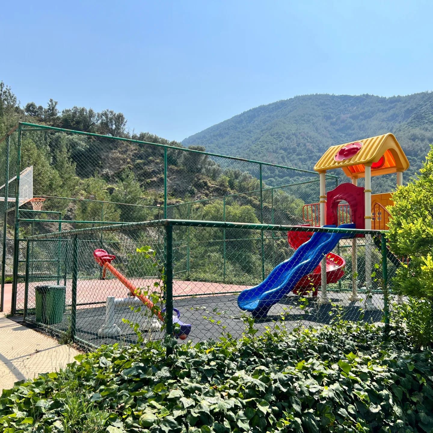 1327215768 Narlıdere Asma Bahçeler Lüks,Eşyalı,Şerefiyesi En Yüksek 1+1 Evi fotoğraf 12