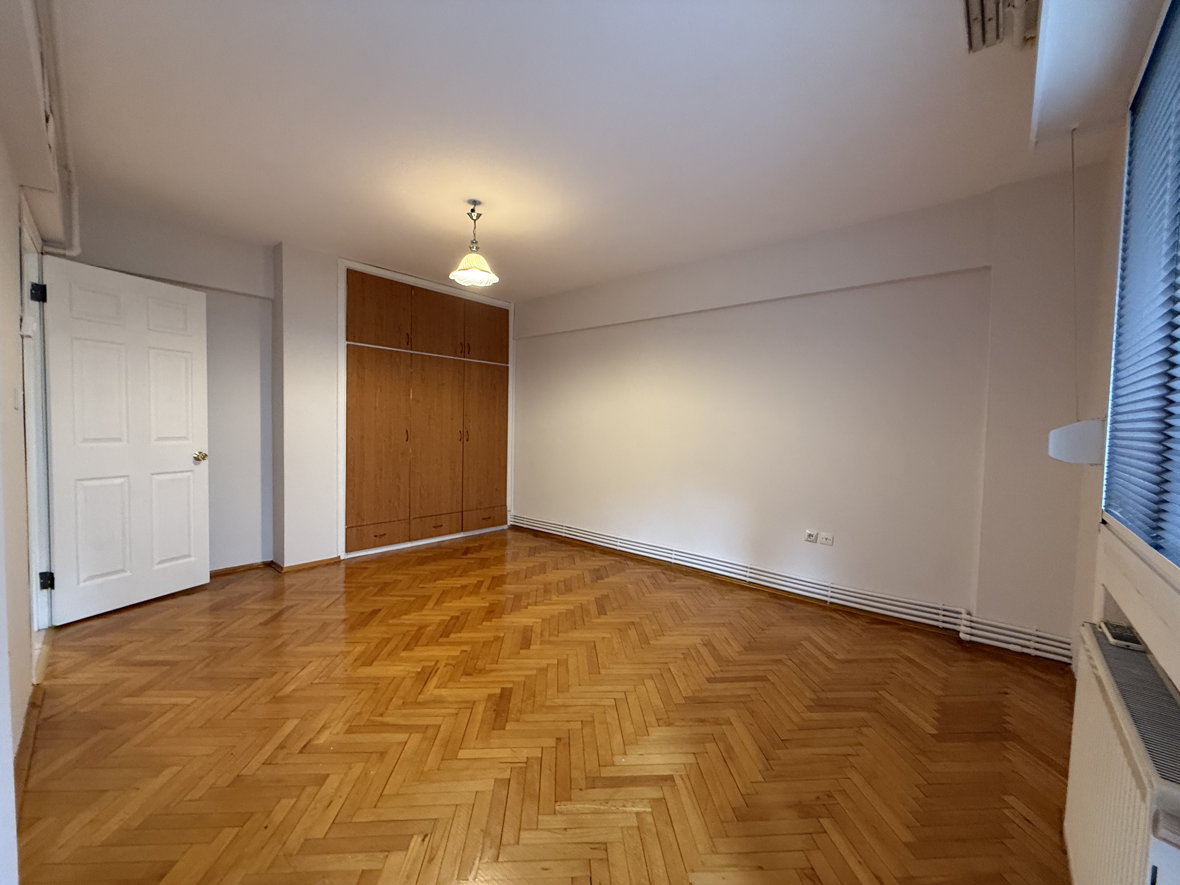 Güzelyalı 40 sok.da Otoparklı Asansörlü Bakımlı Kiralık 3+1 fotoğraf 6